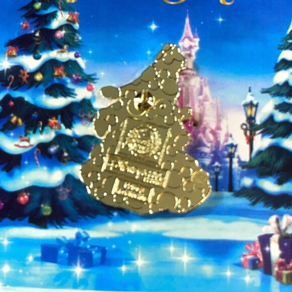 Disneyland Paris Belle Trading Pi Joyeux Noel Christmas Princess Badge Lapel Pin - Picture 3 of 5